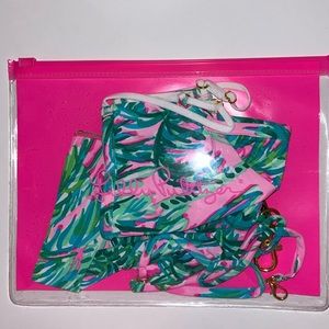 Lily Pulitzer Adult On The Go Mask with Mask Lanyard and Pouch to Hold It